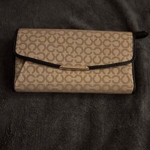 Elegant Coach Designer Large wallet
